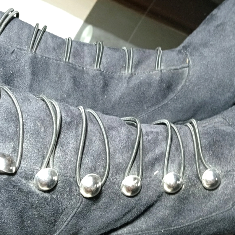 Vintage Inspired Over Knee Boots Featuring Soft Vegan Suede Size 8 - Picture 6 of 16